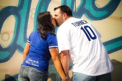 we're getting engagement pictures in a week! ahh!