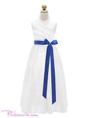 Pease vote on which flower girl dress...