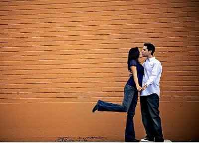 Engagement photos attire