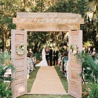 Long walk down to the Ceremony Location