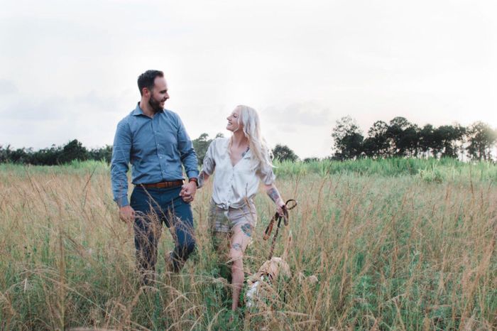 Last minute engagement shoot anxiety--did anyone wear high-waisted jeans? 2