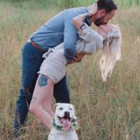 Last minute engagement shoot anxiety--did anyone wear high-waisted jeans? - 1