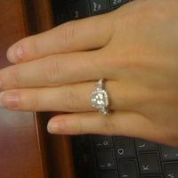 ok so I know a post like this was done not to long ago...but since we have some newbies..E-RINGS! lo