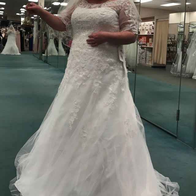 Let's show off our dresses.