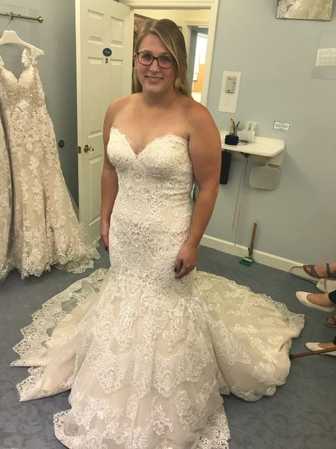 i Found my dress!!!.... i think? - 2