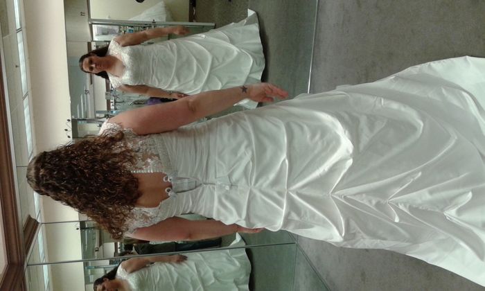 Plus size: Having second thoughts on my dress... Pic