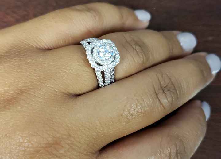 Brides of 2021! Show us your ring! - 1