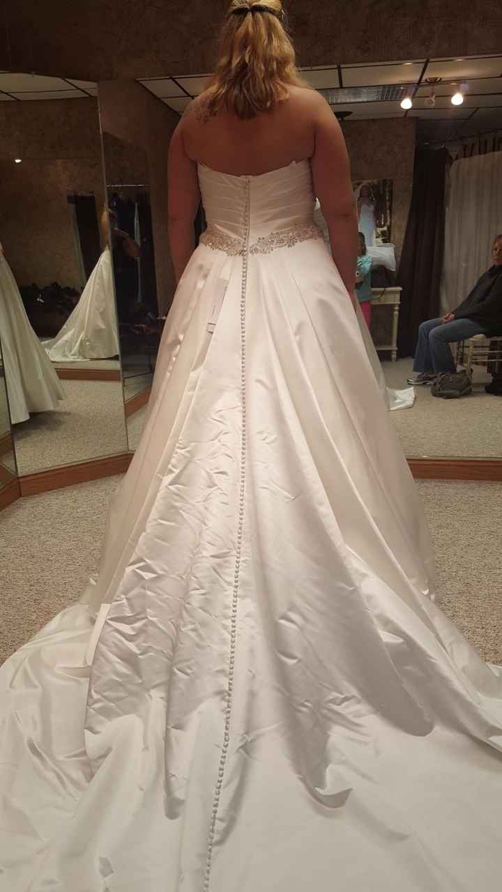 Plus Size Brides! Dress shopping experiences - 2