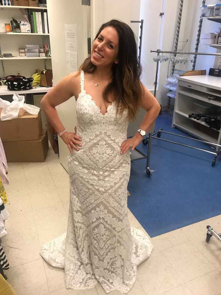 i found the gown!! - 1
