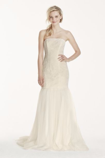 Beach & DW Brides please share pics of your dresses! For some reason I'm struggling here...