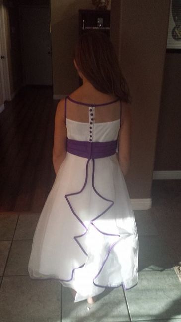 I wanna see your flower girl dresses!!