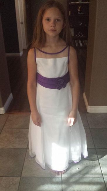 I wanna see your flower girl dresses!!