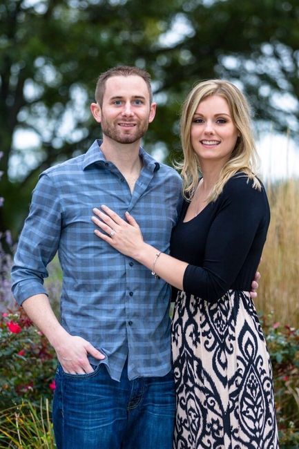 Engagement Photo Outfits