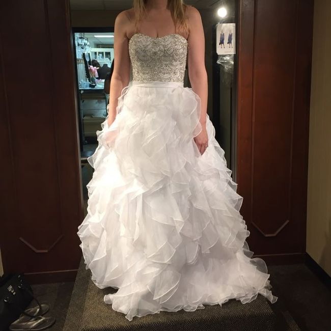 Show off your dress!!