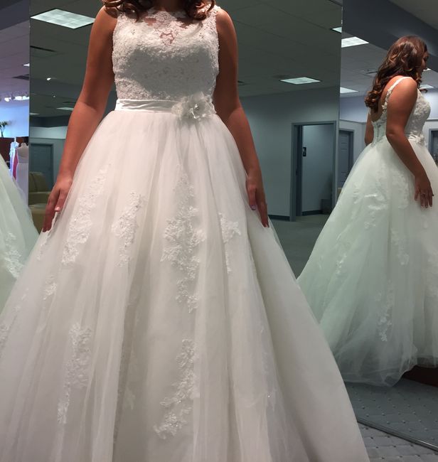 Show me your dress!