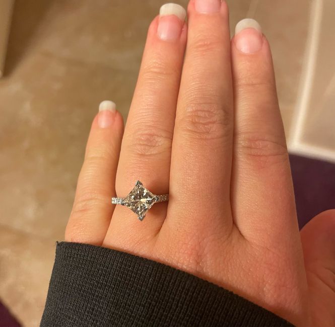 Brides of 2022! Show us your ring! 10