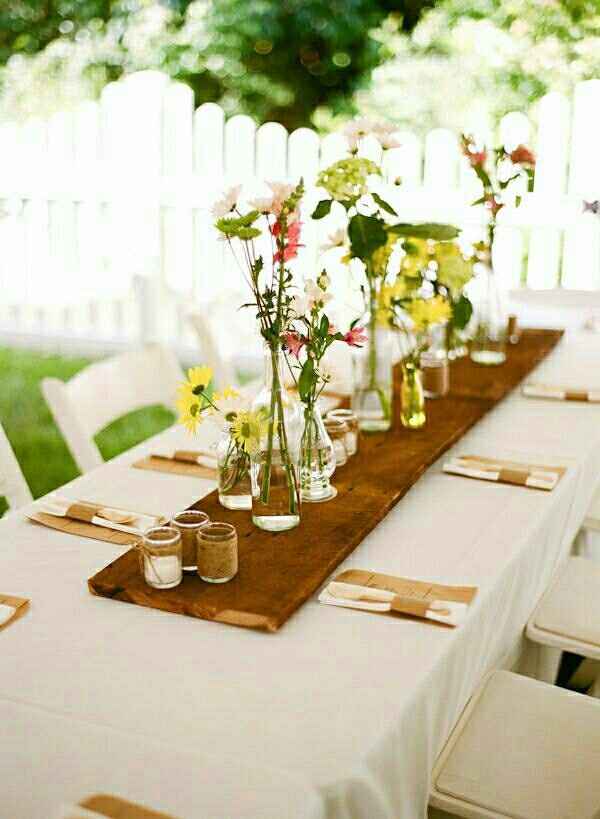 Reception Table Decor