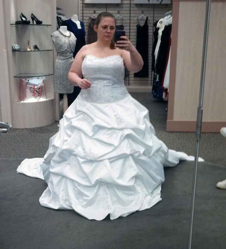 Any fair skinned brides- white or ivory?