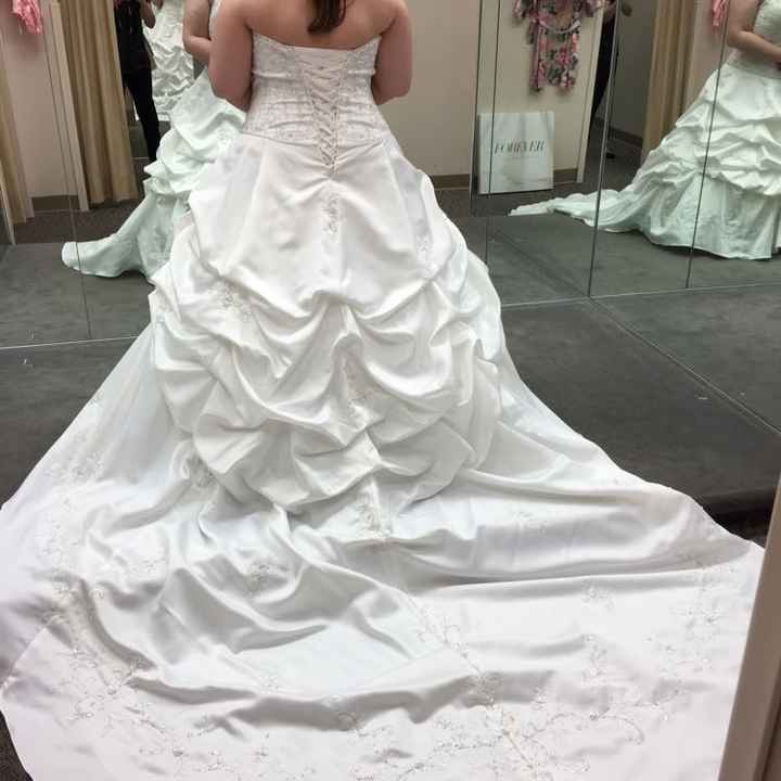 Calling all brides who wore satin wedding dresses!