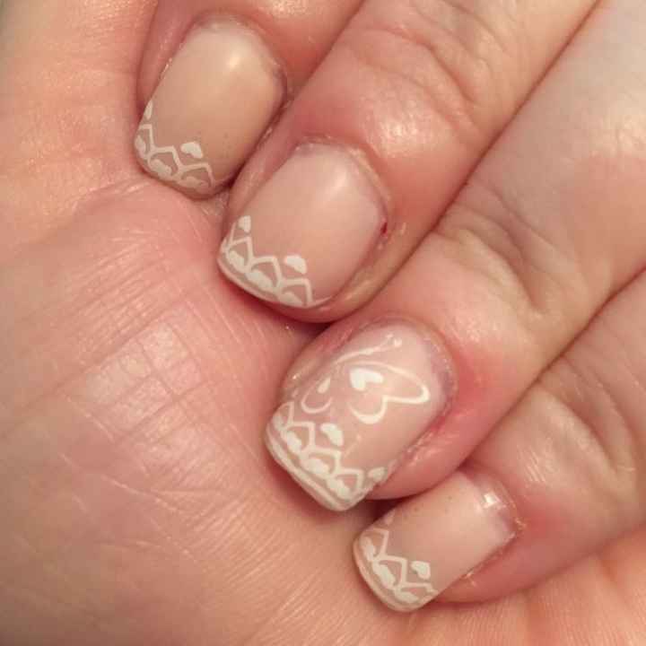 Show me your wedding manicures!