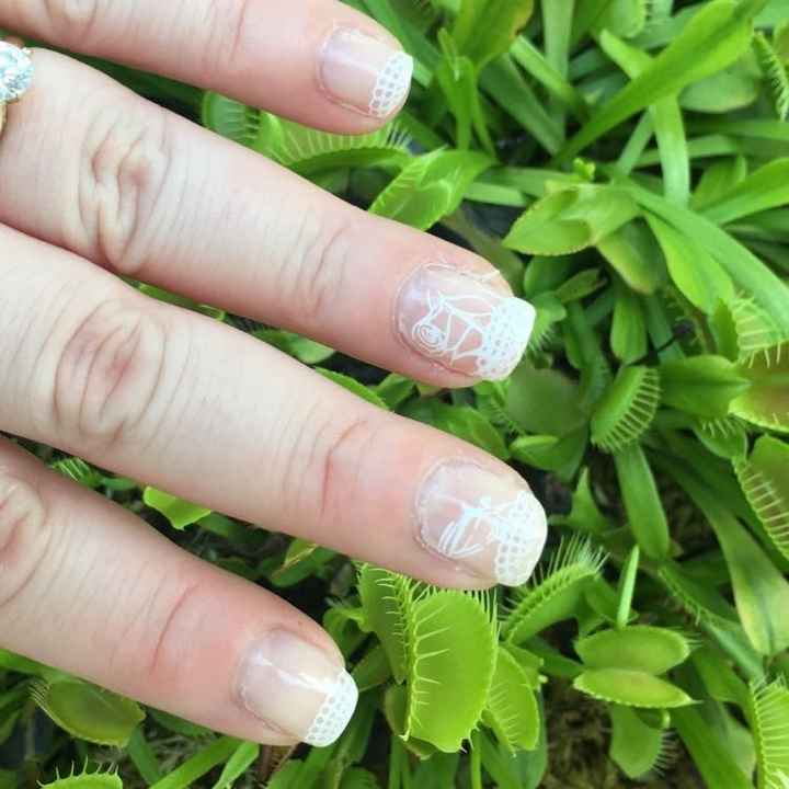 Show me your wedding manicures!