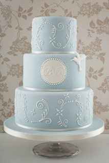 I think we found our cake design!