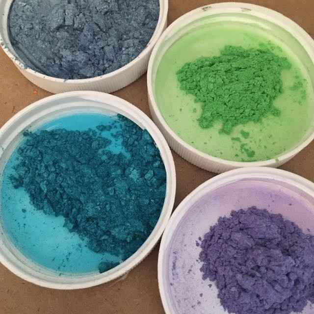 DIY make-up people...