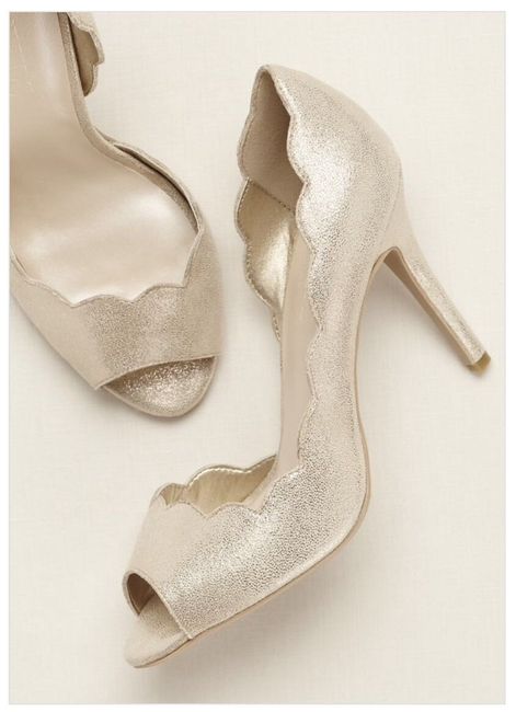 Show me your shoes.