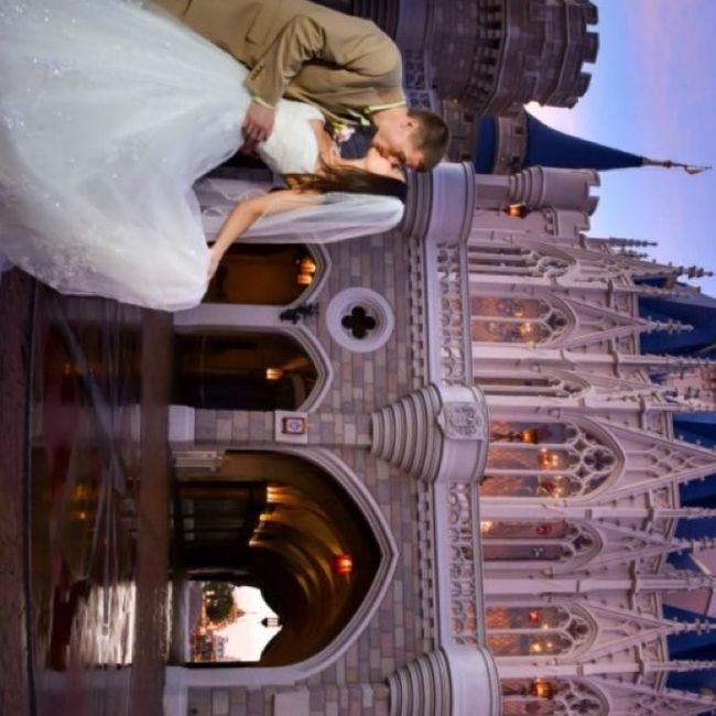 What is your must have wedding photo?!