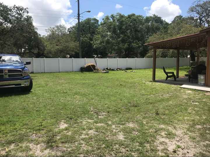 Dinner outside in the field & dancing inside the barn? - 3