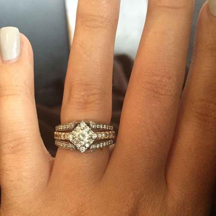 Show me your wedding set!