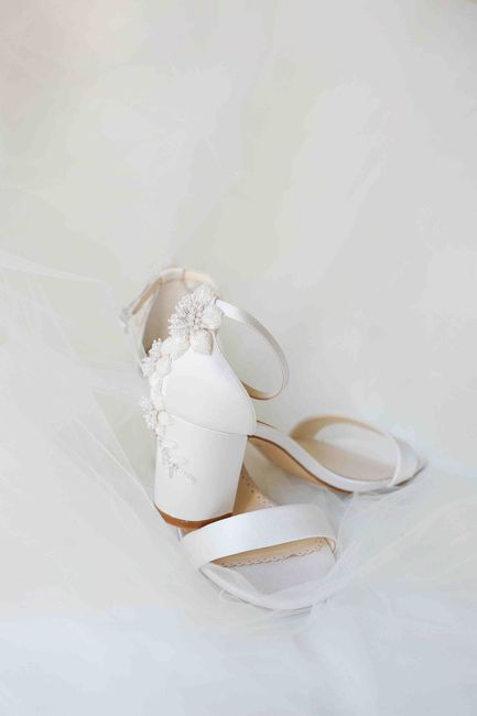 Details of Brides Wedding Shoes