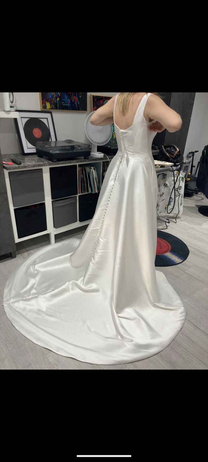 i Need help and quick! Getting married in three weeks - 1