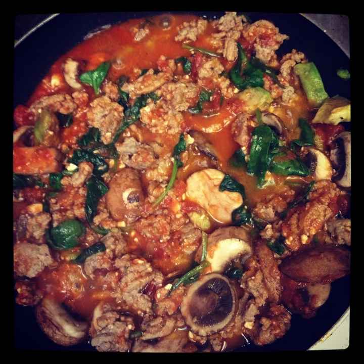 NWR:  okay ladies,  i need easy recipe ideas please!!