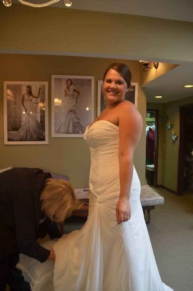 First dress fitting anddddd **pics**