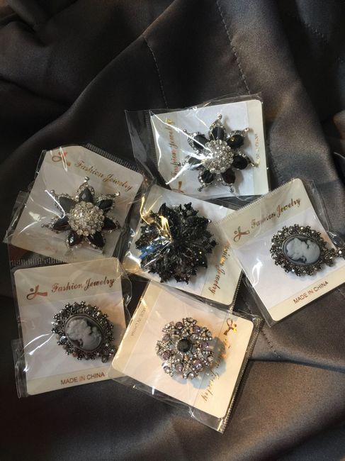 Brooch bouquets (where I've purchased my brooches)