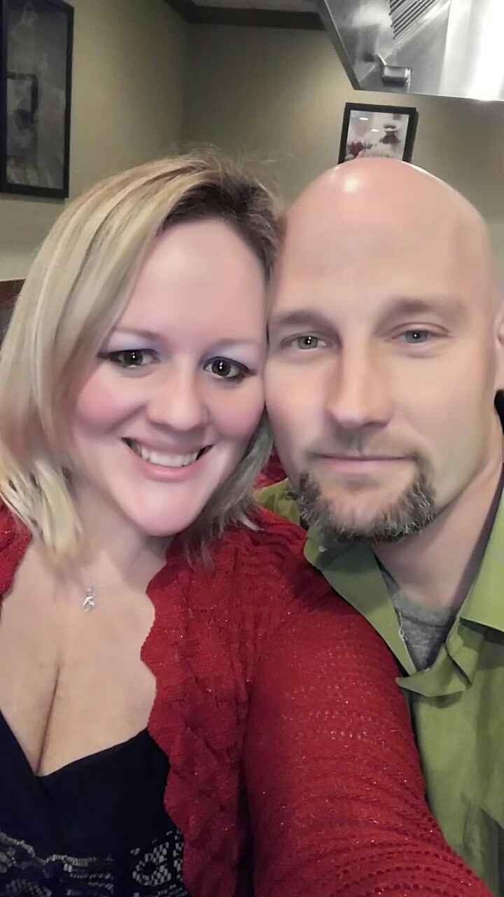 Outdoor reception area in the STL region