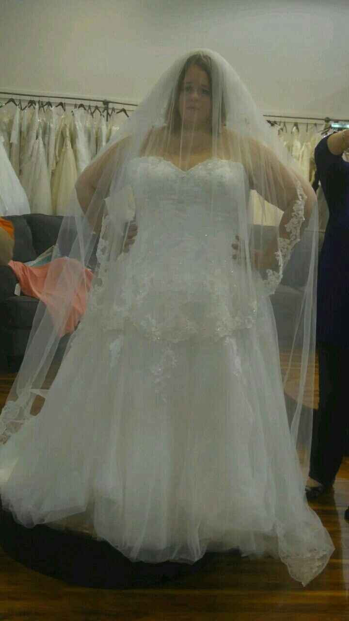 I said yes to the dress!!!!!