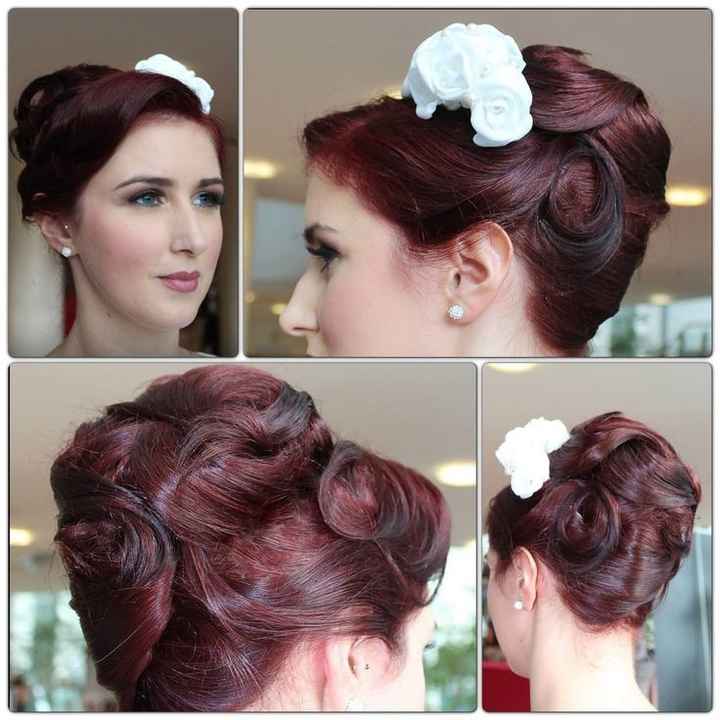 It's Friday! Let's see some wedding day hair choices!