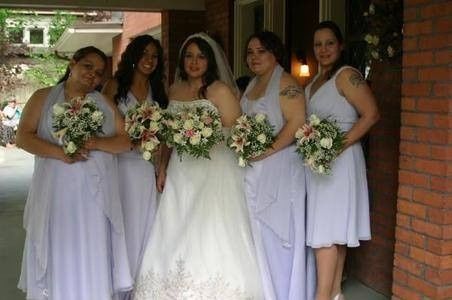 Bridesmaids with Different Dresses - Photos?