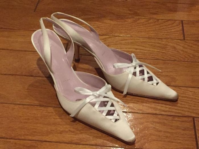 Shoes?  what color are you wearing?