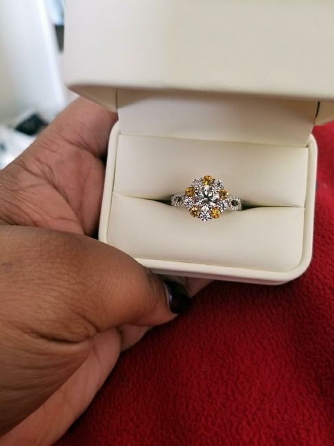 Engagement/wedding rings