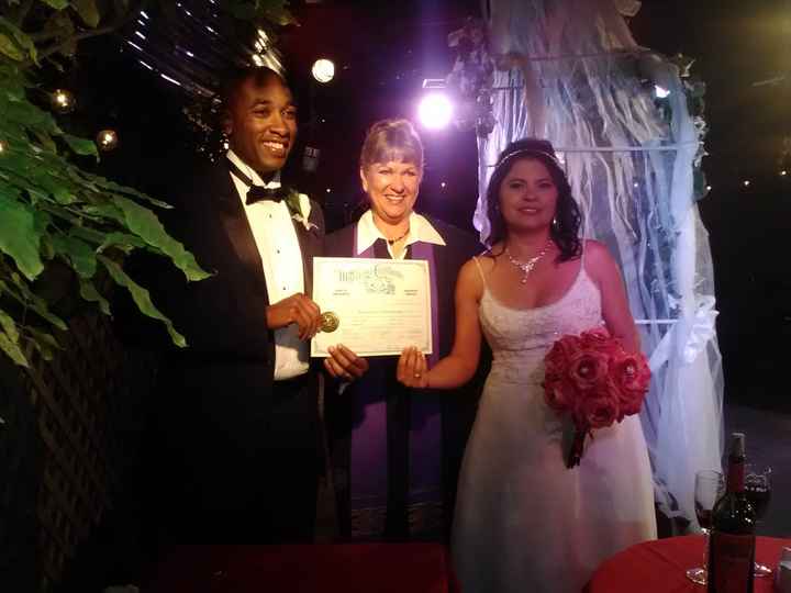 a wedding without PIF's and generous people ***non*** professional pics..