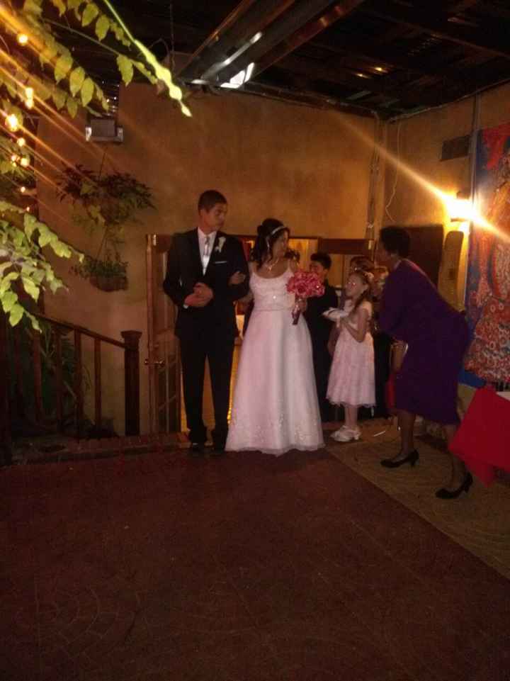 a wedding without PIF's and generous people ***non*** professional pics..