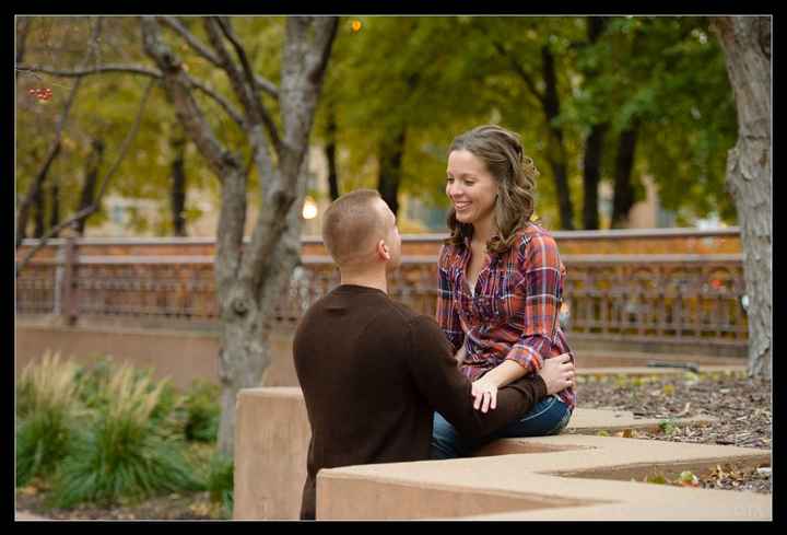 E-pics this Thursday!!!!! Engagement photo props! Help me out sisters!