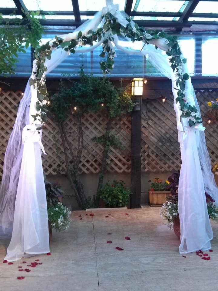 a wedding without PIF's and generous people ***non*** professional pics..