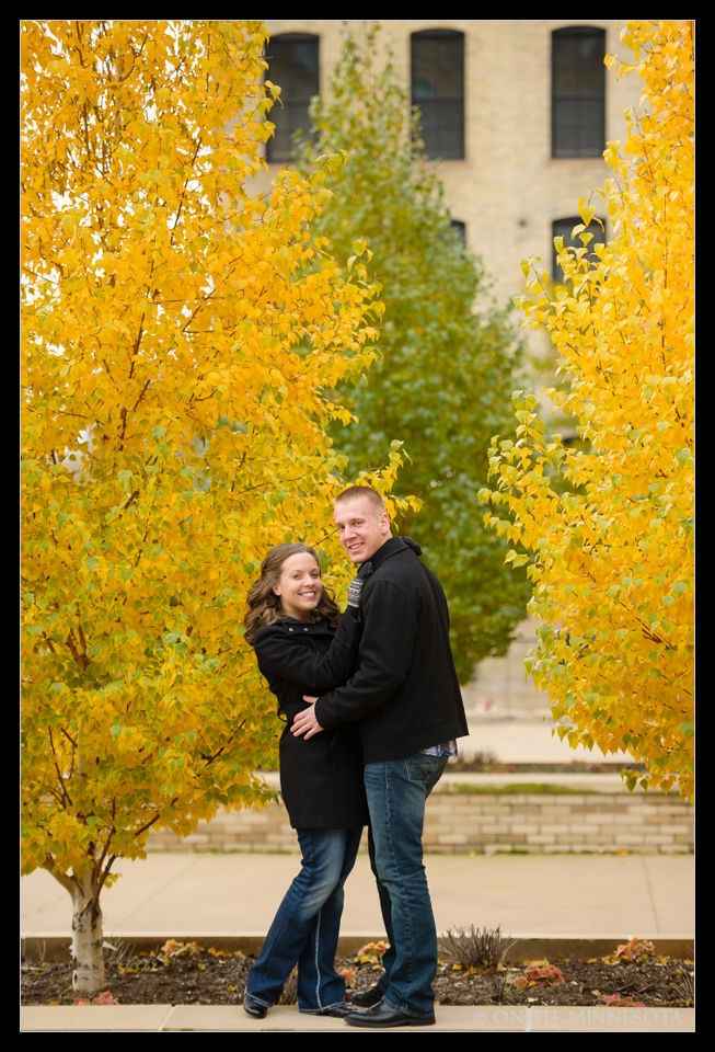 Come see my engagement pics!! *LOTS OF PICTURES*