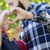 Show me your engagement photos! - 1