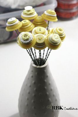 Florist/Designer....and Brides... Help :)