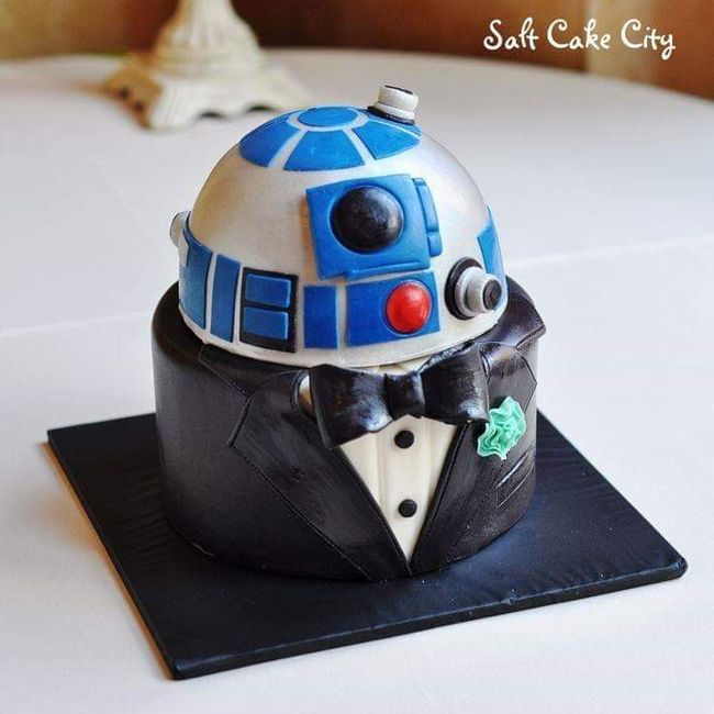 Groom's Cakes! 4